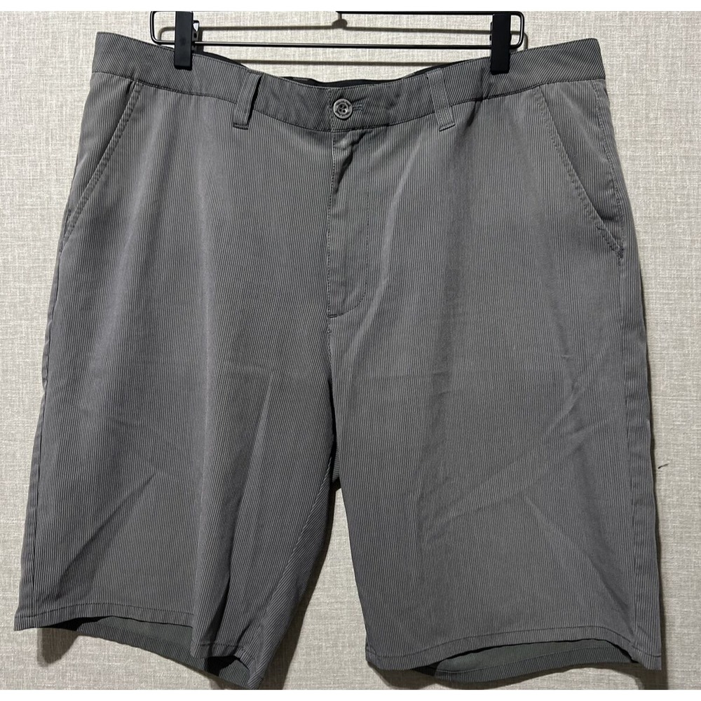 Travis Mathew Shorts Mens‎ 40 Dark Gray Striped Flat Front Stretch Athletic Golf
